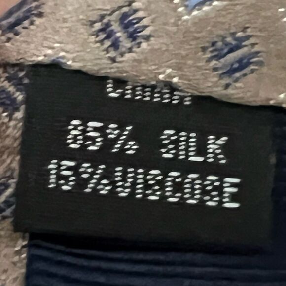 2for25 Michael Kors Silk Blend Embroidered Men’s Tie Tan Designer Preppy Necktie - Picture 8 of 10
